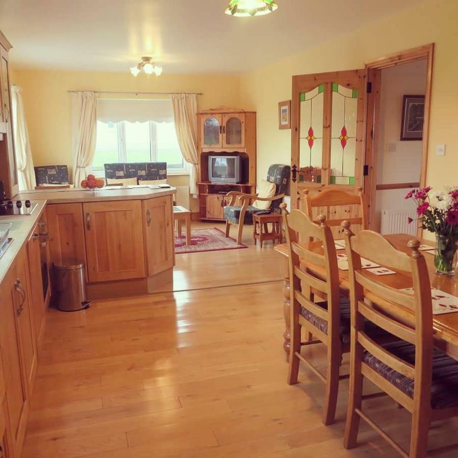 Thistledown - Ballina - Crossmolina - County Mayo - Sleeps 8 - Sister Property To Inglewood 外观 照片