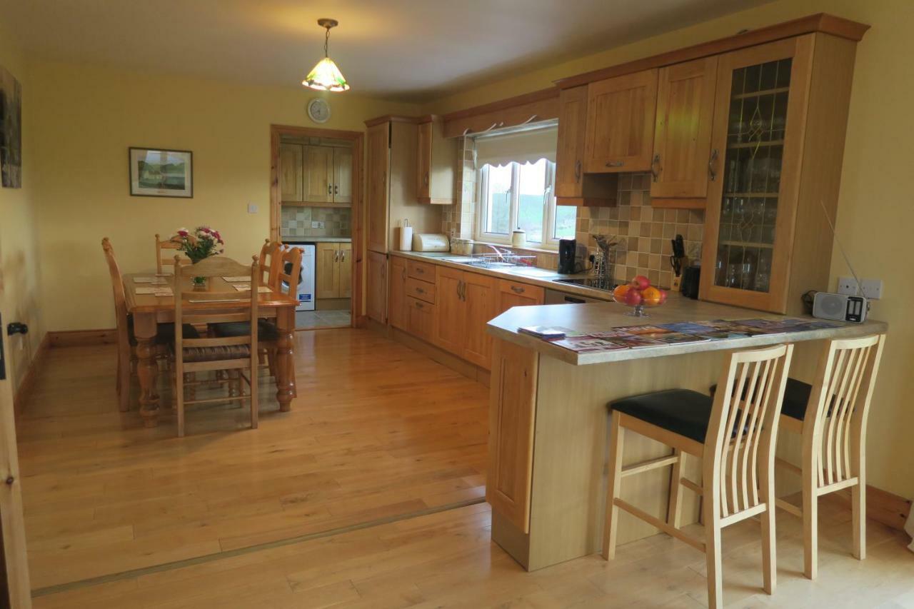 Thistledown - Ballina - Crossmolina - County Mayo - Sleeps 8 - Sister Property To Inglewood 外观 照片