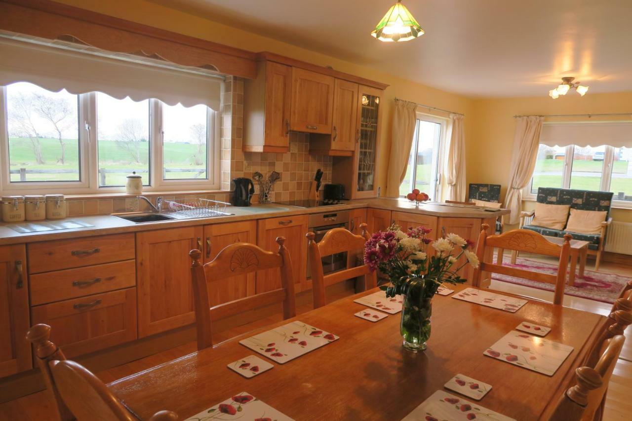 Thistledown - Ballina - Crossmolina - County Mayo - Sleeps 8 - Sister Property To Inglewood 外观 照片